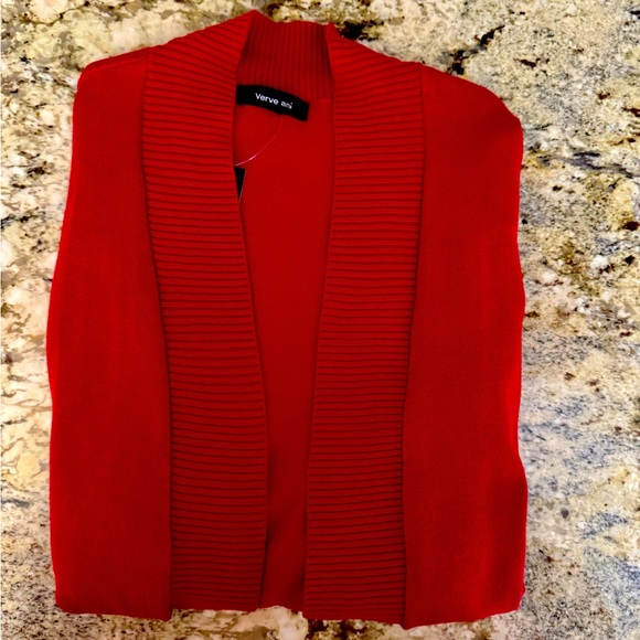 BEAUTIFUL Warm Red Sweater Cardigan Small NWTags - Picture 2 of 10